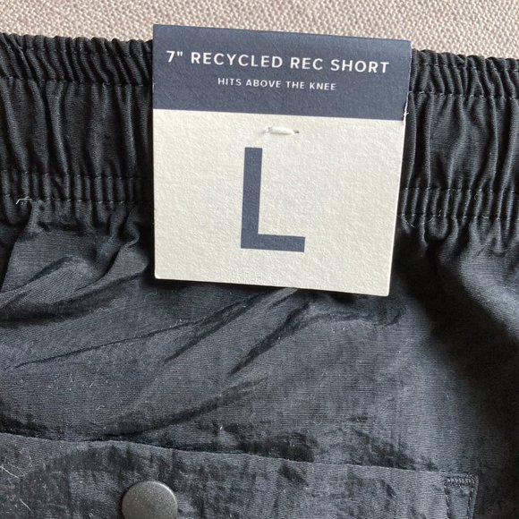 NWT Gap Men's Recycled Rec athletic shorts - 2 pair - Picture 3 of 4